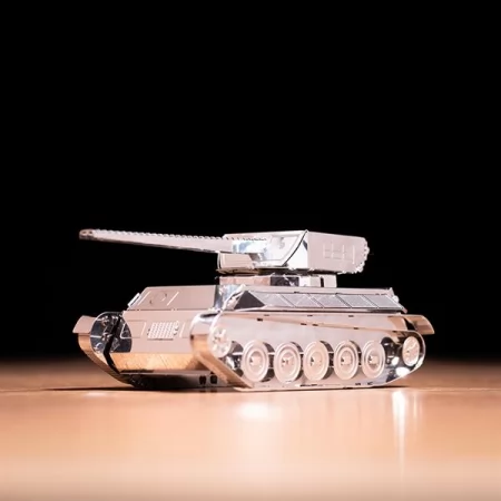 Коллекционная модель-конструктор Metal Time World of Tanks танк AMX-13/75 MT068 Коллекционная модель-конструктор Metal Time World of Tanks танк AMX-13/75 MT068