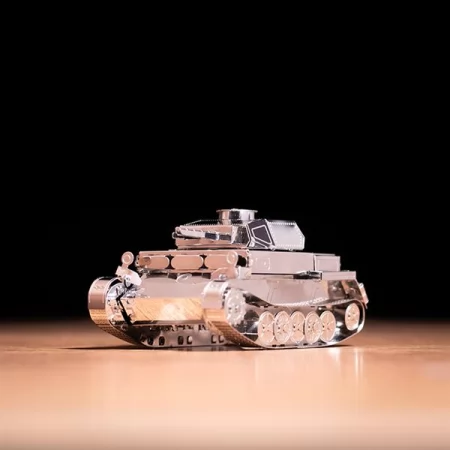 Коллекционная модель-конструктор Metal Time World of Tanks танк Pz.Kpfw. II Ausf. G MT061 Коллекционная модель-конструктор Metal Time World of Tanks танк Pz.Kpfw. II Ausf. G MT061
