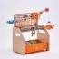 Конструктор Hape Junior Inventor шестеренки Научный верстак настольный 58 деталей E3028