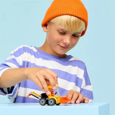 Конструктор LEGO City Автомобили — Строительный погрузчик 61 Деталь Конструктор LEGO City Автомобили — Строительный погрузчик 61 Деталь