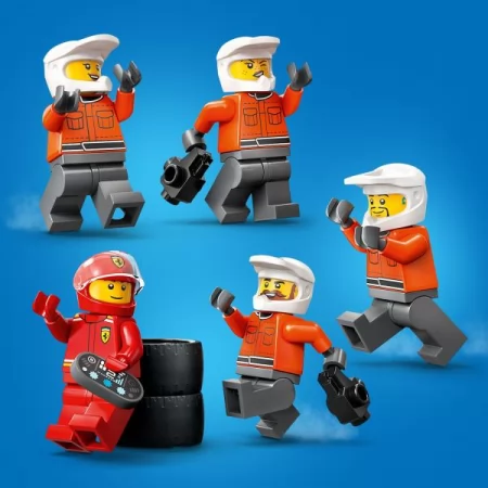 Конструктор LEGO City Пит-стоп и пит-экипаж F1 с болидом Ferrari 322 детали Конструктор LEGO City Пит-стоп и пит-экипаж F1 с болидом Ferrari 322 детали