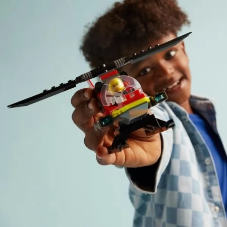 Конструктор LEGO City Пожежний рятувальний гелікоптер 85 деталей Конструктор LEGO City Пожежний рятувальний гелікоптер 85 деталей