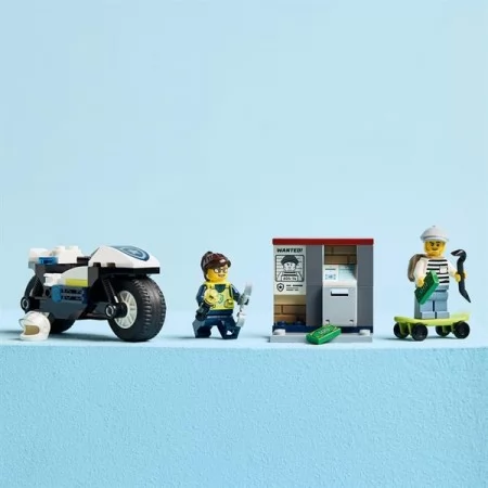 Конструктор LEGO City Преследование на полицейском мотоцикле 65 деталей