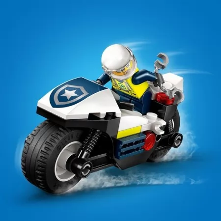 Конструктор LEGO City Преследование на полицейском мотоцикле 65 деталей