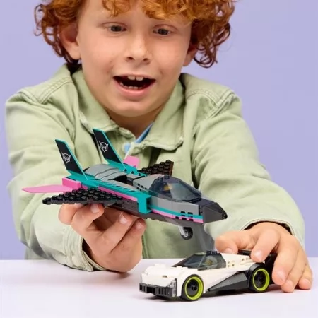 Конструктор LEGO City Реактивний літак проти автомобіля 259 Деталей