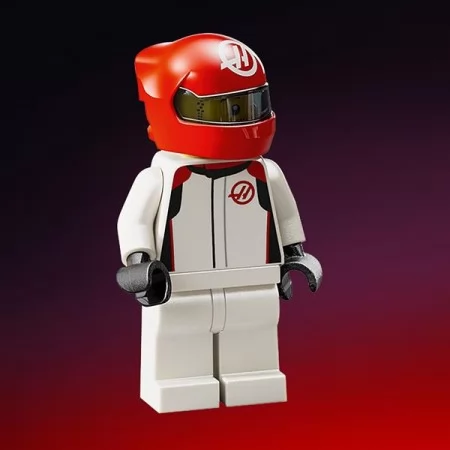 Конструктор LEGO Speed Champions Гоночный автомобиль MoneyGram Haas F1 Team VF-24, 242 детали