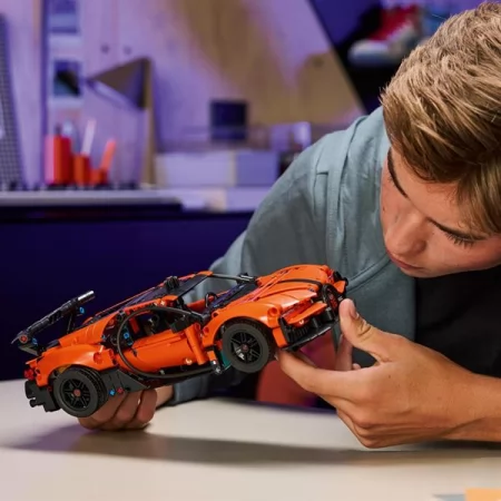 Конструктор LEGO Technic Гиперкар Bugatti Chiron Pur Sport 771 Деталь Конструктор LEGO Technic Гиперкар Bugatti Chiron Pur Sport 771 Деталь