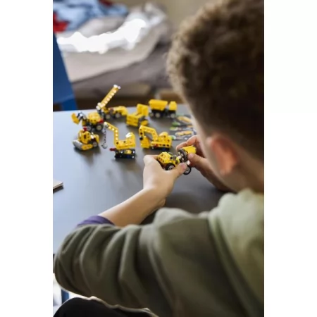 Конструктор LEGO® Technic Мощные машины Конструктор LEGO® Technic Мощные машины