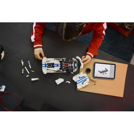 Конструктор Спорткар Dodge Viper GTS-R LEGO® Technic