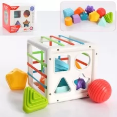 Сортер куб BabyToys HE0211 с резинками 12см, 10 фигурок