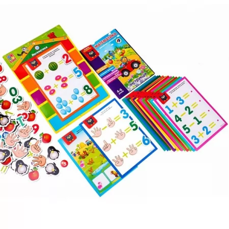 Математика з магнітною дошкою Vladi Toys VT5412-02 Набір містить: магнітна дошка, 82 магніти, 16 карток із завданнями.
Вік: 4-6 років.
Розмір: 355 x 80 x 270 мм