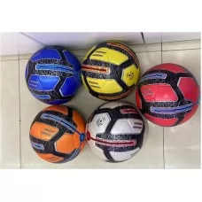 Футбольный мяч BabyToys C 62405 размер 5 PU