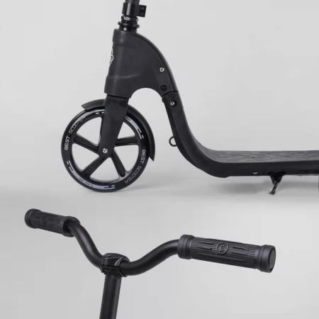 Самокат двоколісний Best Scooter 72378 чорний колеса PU 20см Самокат двоколісний Best Scooter 72378 чорний колеса PU 20см