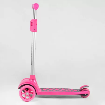 Самокат трехколесный LK-61022 Best Scooter СВЕТ ДЕКИ, КОЛЕС И ДИСКОВ, съёмный руль, передние колёса PU 120х35мм, задние колеса PU 80х30мм Самокат трехколесный LK-61022 Best Scooter СВЕТ ДЕКИ, КОЛЕС И ДИСКОВ, съёмный руль, передние колёса PU 120х35мм, задние колеса PU 80х30мм