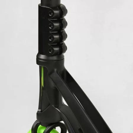 Самокат трюковий Best Scooter Fear МТ-60611 з пегами Самокат трюковий Best Scooter Fear МТ-60611 з пегами