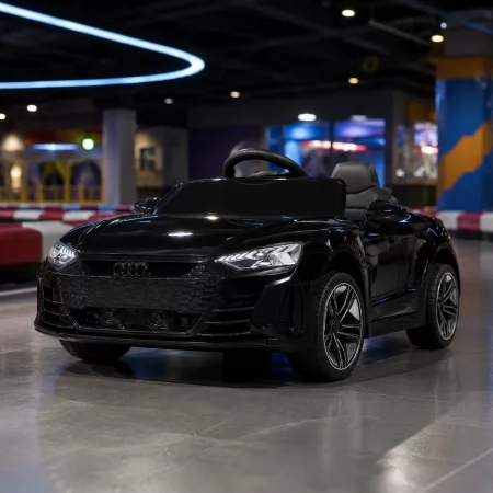 Дитячий електромобіль Audi RS e-tron GT M 4938EBLR-2 чорний, 2 мотори по 30W, EVA, шкіра, MP3, USB, Bluetooth Дитячий електромобіль Audi RS e-tron GT M 4938EBLR-2 чорний, 2 мотори по 30W, EVA, шкіра, MP3, USB, Bluetooth