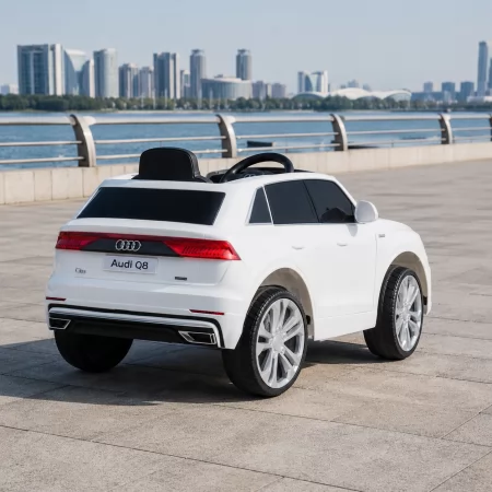 Детский электромобиль Джип Audi Q8 SUV Bambi JJ2066 EBLR-1 белый, EVA, экокожа, 2 мотора по 25W Детский электромобиль Джип Audi Q8 SUV Bambi JJ2066 EBLR-1 белый, EVA, экокожа, 2 мотора по 25W