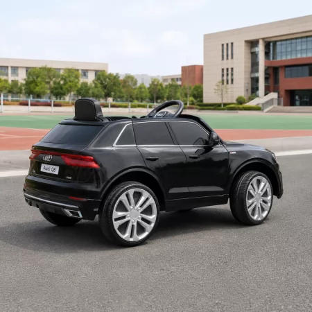 Детский электромобиль Джип Audi Q8 SUV Bambi JJ2066 EBLR-2 черный, EVA, экокожа, 2 мотора по 25W