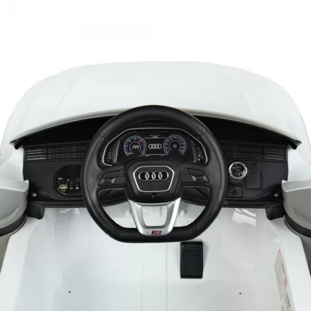 Детский электромобиль Джип Audi Q8 SUV Bambi JJ2066 EBLR-1 белый, EVA, экокожа, 2 мотора по 25W Детский электромобиль Джип Audi Q8 SUV Bambi JJ2066 EBLR-1 белый, EVA, экокожа, 2 мотора по 25W