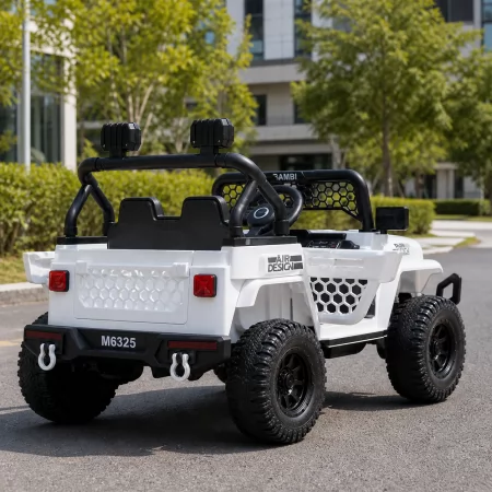 Детский электромобиль Джип Bambi Racer M 6325EBLR-1 Jeep Wrangler белый, 2 мотора по 25W, MP3, USB, Bluetooth, EVA, кожа