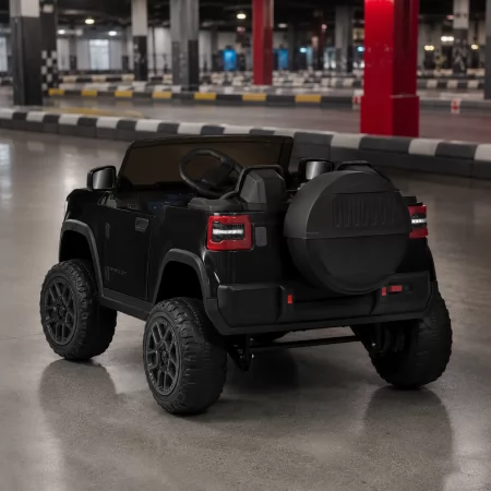Детский электромобиль Джип Jeep Recon JJ2500EBLR-2 двухместный, 4 мотора по 25W, EVA, кожа, MP3, USB, Bluetooth, черный Детский электромобиль Джип Jeep Recon JJ2500EBLR-2 двухместный, 4 мотора по 25W, EVA, кожа, MP3, USB, Bluetooth, черный
