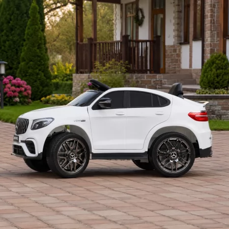 Дитячий електромобіль Джип Mercedes-Benz GLC 63S AMG Bambi M 4140EBLR-1 білий, 4 мотори по 30W, EVA, шкіра, USB, TF