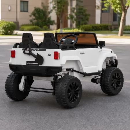 Дитячий електромобіль Джип Toyota Land Cruiser M 6296EBLR-1 двомісний, 4 мотори по 45W, EVA, екошкіра, MP3, Bluetooth, білий Дитячий електромобіль Джип Toyota Land Cruiser M 6296EBLR-1 двомісний, 4 мотори по 45W, EVA, екошкіра, MP3, Bluetooth, білий