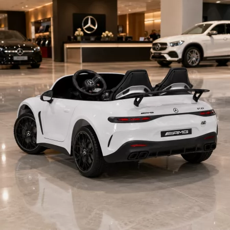 Дитячий електромобіль Mercedes-AMG GT R Roadster M 6313EBLR-1 білий, двомісний, 4 мотори по 200W, EVA, шкіра, MP3, Bluetooth Дитячий електромобіль Mercedes-AMG GT R Roadster M 6313EBLR-1 білий, двомісний, 4 мотори по 200W, EVA, шкіра, MP3, Bluetooth