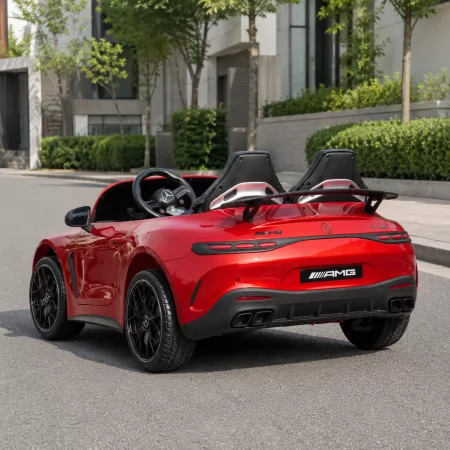 Детский электромобиль Mercedes-AMG GT R Roadster M 6315EBLRS-3 красный, двухместный, 2 мотора по 320W, EVA, кожа, Bluetooth, автопокраска
