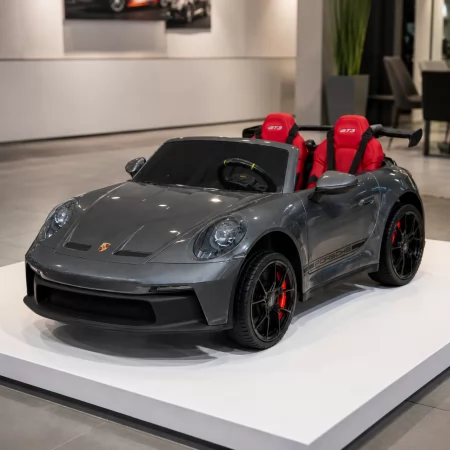 Детский электромобиль Porsche 911 GT3 RS M 6111(MP4)EBLRS-11 серый, двухместный, 2 мотора по 320W, MP4, Bluetooth, EVA, кожа, автопокраска