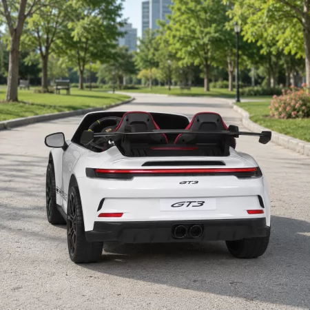 Двухместный детский электромобиль Porsche 911 GT3 RS M 6111(MP4)EBLR-1, 2 мотора по 320W, MP4, Bluetooth, EVA, кожа, белый