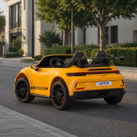 Двухместный детский электромобиль Porsche 911 GT3 RS M 6111AL-6, 2 мотора по 320W, надувные резиновые колеса, кожа, MP3, Bluetooth, желтый