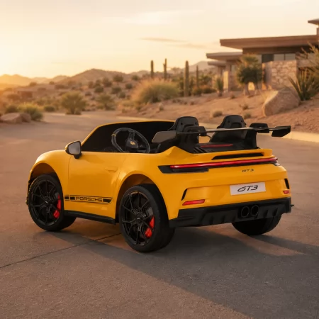 Двухместный детский электромобиль Porsche 911 GT3 RS M 6111AL-6, 2 мотора по 320W, надувные резиновые колеса, кожа, MP3, Bluetooth, желтый