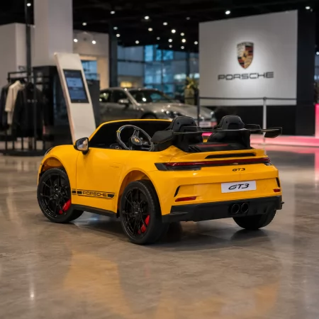Двухместный детский электромобиль Porsche 911 GT3 RS M 6111AL-6, 2 мотора по 320W, надувные резиновые колеса, кожа, MP3, Bluetooth, желтый