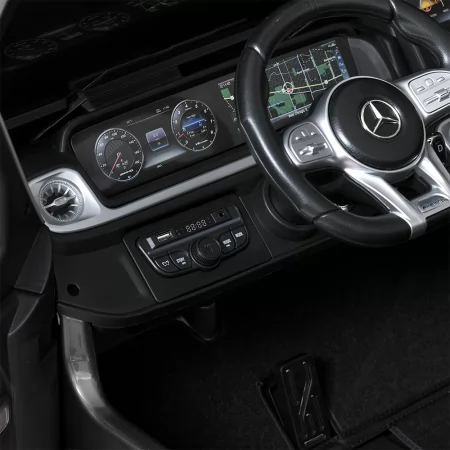Детский электромобиль Джип M 5880 EBLRS-11 (24V) Mercedes Гелендваген, двухместный, серебристый Детский электромобиль Джип M 5880 EBLRS-11 (24V) Mercedes Гелендваген, двухместный, серебристый