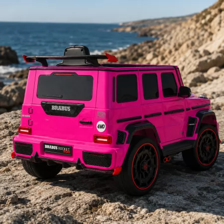 Дитячий електромобіль Джип Mercedes-AMG G 63 Brabus Rocket 900 M 6257EBLR-8 рожевий, Гелендваген, 4 мотори по 35W, EVA, екошкіра, MP3, Bluetooth Дитячий електромобіль Джип Mercedes-AMG G 63 Brabus Rocket 900 M 6257EBLR-8 рожевий, Гелендваген, 4 мотори по 35W, EVA, екошкіра, MP3, Bluetooth