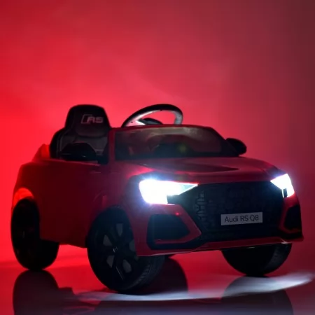 Детский электромобиль Джип Bambi Audi RS Q8 M 4569 EBLR-1 белый, 2 мотора по 35W, EVA, кожа, MP3, USB, Bluetooth