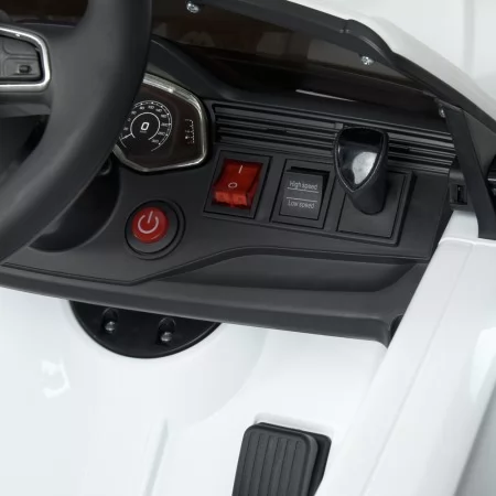 Детский электромобиль Джип Bambi Audi RS Q8 M 4569 EBLR-1 белый, 2 мотора по 35W, EVA, кожа, MP3, USB, Bluetooth