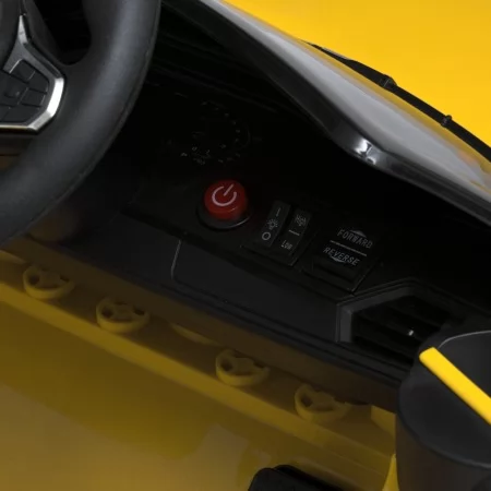 Детский электромобиль BMW M4 Competition Cabrio Bambi M 5096 EBLR-6, 2 мотора по 35W, EVA, экокожа, MP3, Bluetooth, желтый Детский электромобиль BMW M4 Competition Cabrio Bambi M 5096 EBLR-6, 2 мотора по 35W, EVA, экокожа, MP3, Bluetooth, желтый