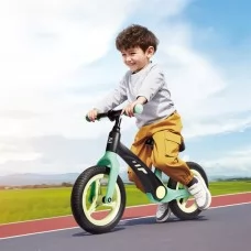 Беговел двухколесный Hape зеленый E1208 
