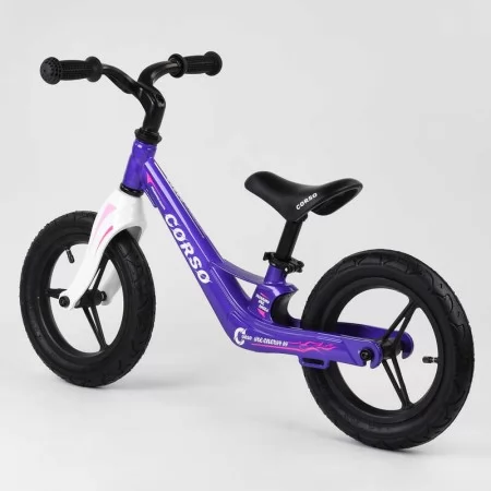Велобег Corso 22709 колеса 12" надувные, магниевая рама, магниевый руль Велобег Corso 22709 колеса 12" надувные, магниевая рама, магниевый руль