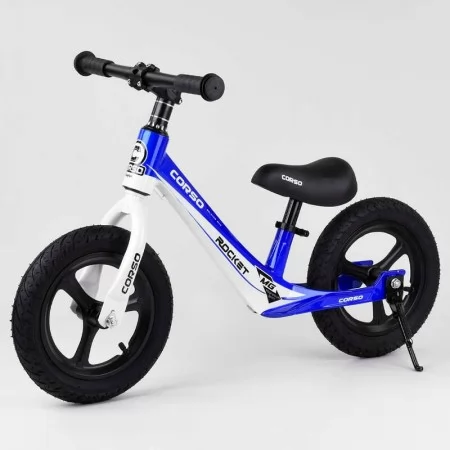 Велобег Corso 91649 колесо 12" надувные, магниевая рама, магниевые диски, подножка Велобег Corso 91649 колесо 12" надувные, магниевая рама, магниевые диски, подножка