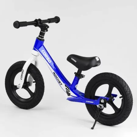 Велобег Corso 91649 колесо 12" надувные, магниевая рама, магниевые диски, подножка Велобег Corso 91649 колесо 12" надувные, магниевая рама, магниевые диски, подножка